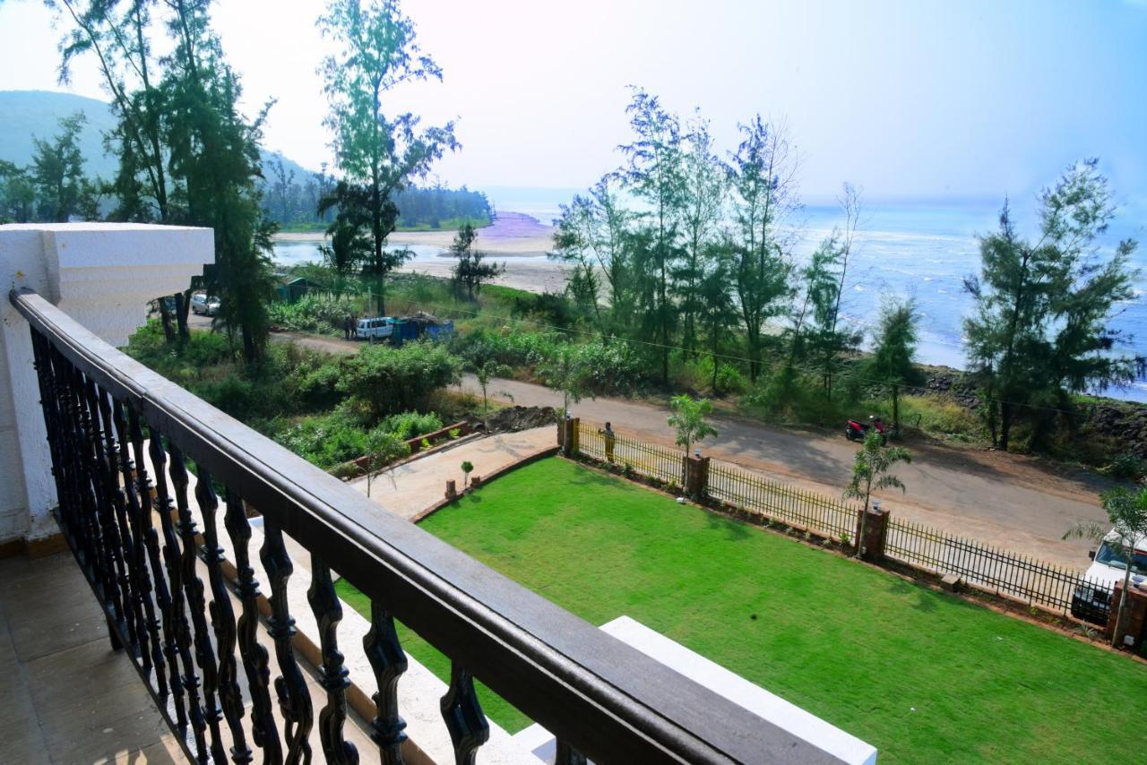 Vits Excellensea Karde Beach Dāpoli 외부 사진
