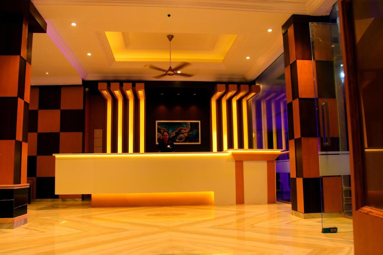 Vits Excellensea Karde Beach Dāpoli 외부 사진