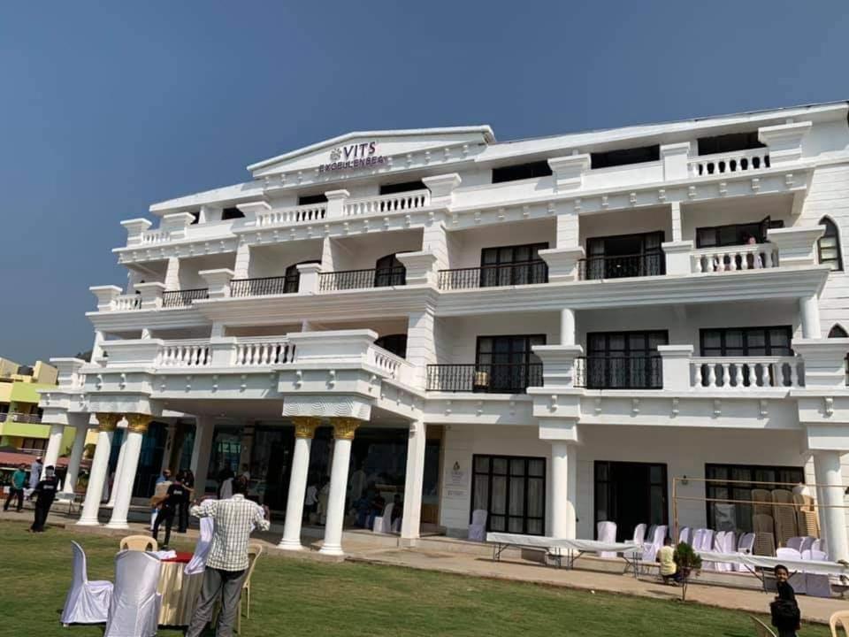 Vits Excellensea Karde Beach Dāpoli 외부 사진