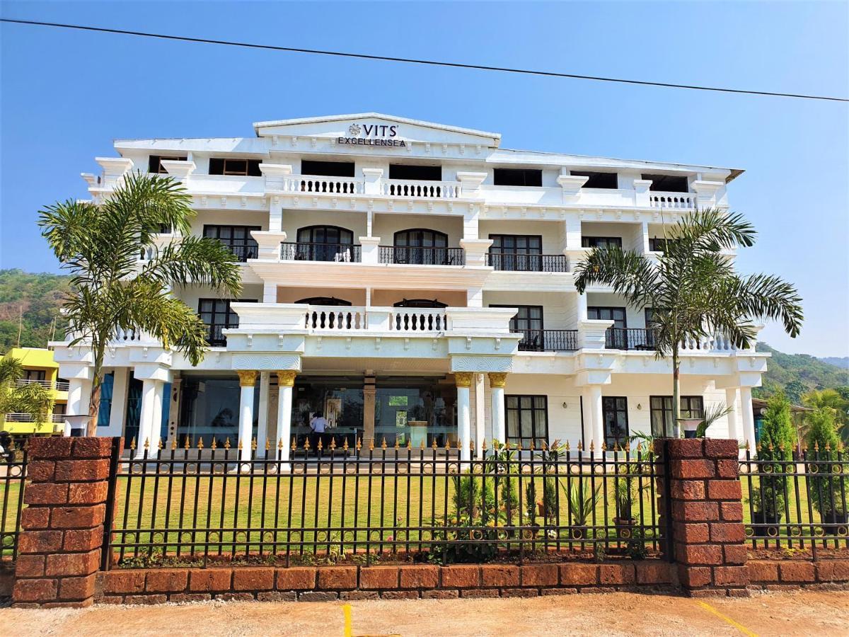 Vits Excellensea Karde Beach Dāpoli 외부 사진